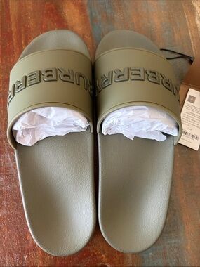 NWT Burberry Furley Olive Green Logo Slide Sandals size 42